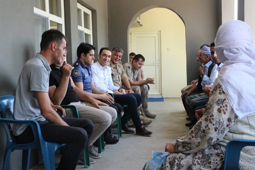 Kaymakamımız Sayın Mehmet GÖZE, Şehit Aileleri İle Bayramlaştı